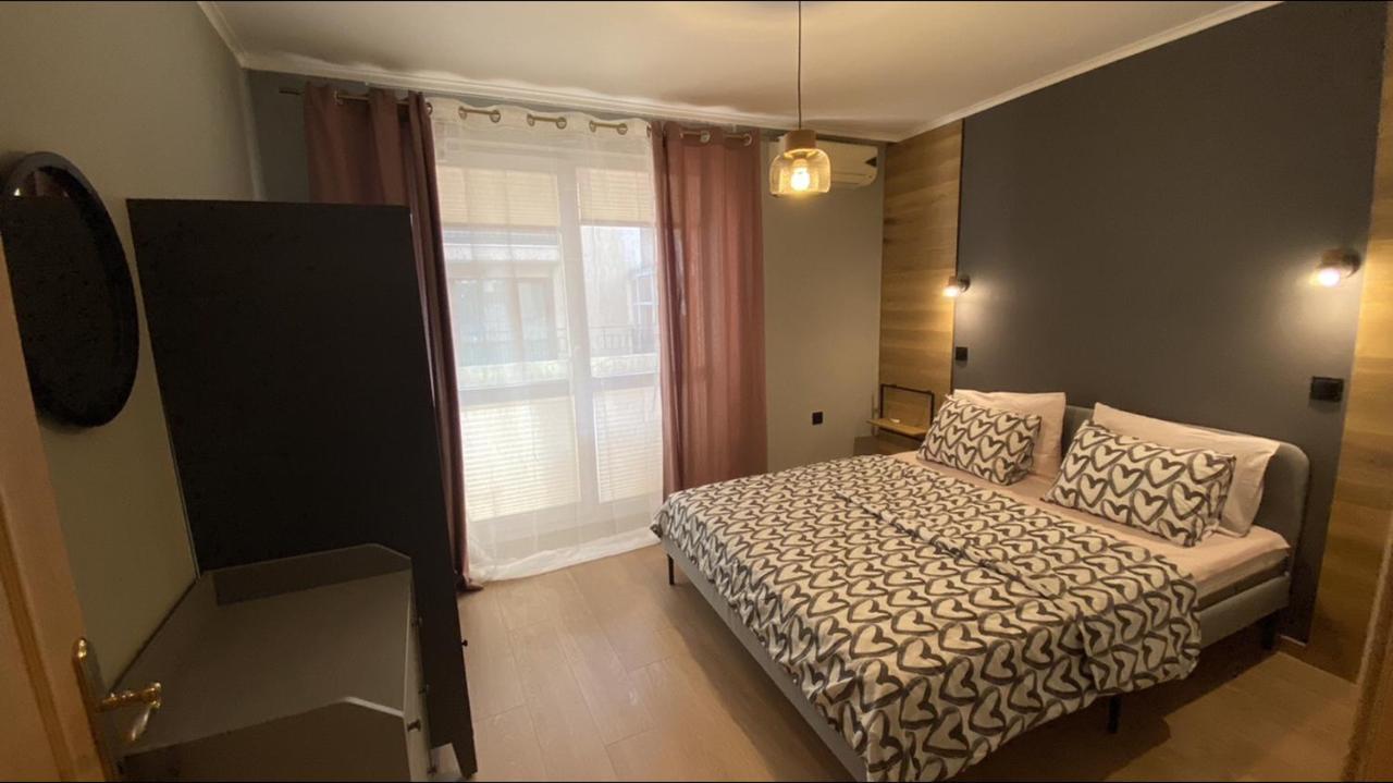 Burgas Apartment Exterior photo